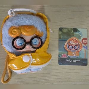 Q Kid Outdoor Activities Series - Walk In The Rain